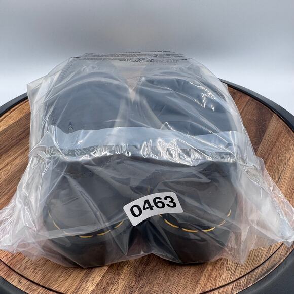 DR. DOC MARTENS Adrian Grey Leather Tassel Loafers Women's Size 9 NEW! - Picture 9 of 9